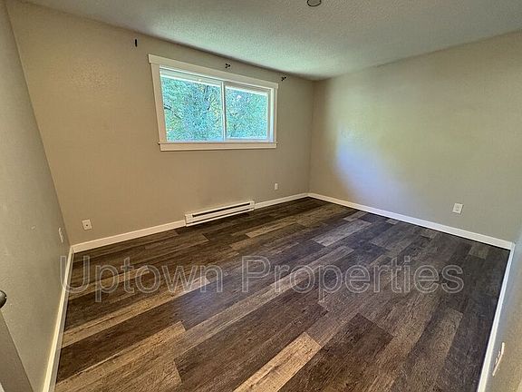 5th image of 8120 SW Thorn St