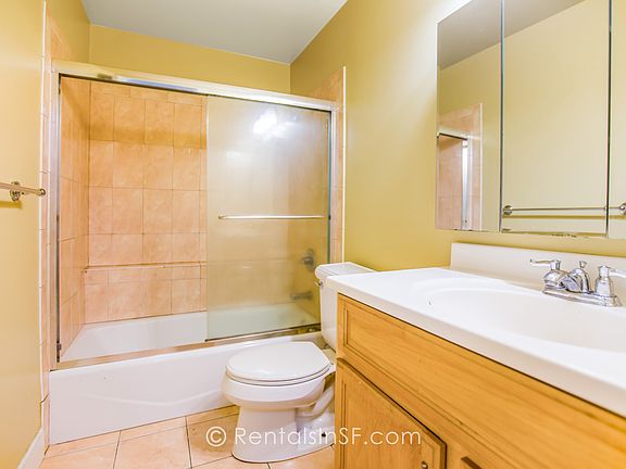 5th image of 607 Waller St #A
