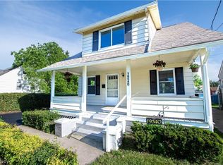 19540 Raymond St, Maple Heights, OH 44137