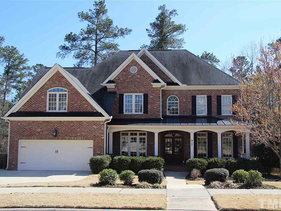 2nd image of 917 Dominion Hill Dr
