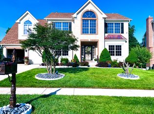 (Undisclosed Address), Lanham, MD 20706