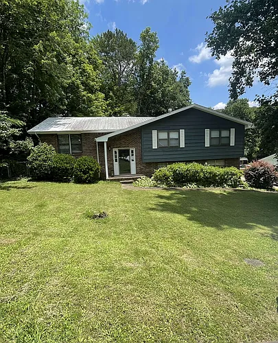 322 Shady Crest Dr Photo 1