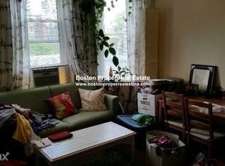 111 Park Dr #35A, Boston, MA 02215