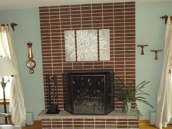 4th image of 1926 N 74th Ave