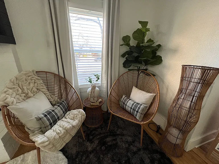 909 N Woodrow Ave — Photo 5