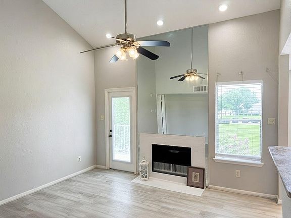 2nd image of 2011 Spenwick Dr APT 522
