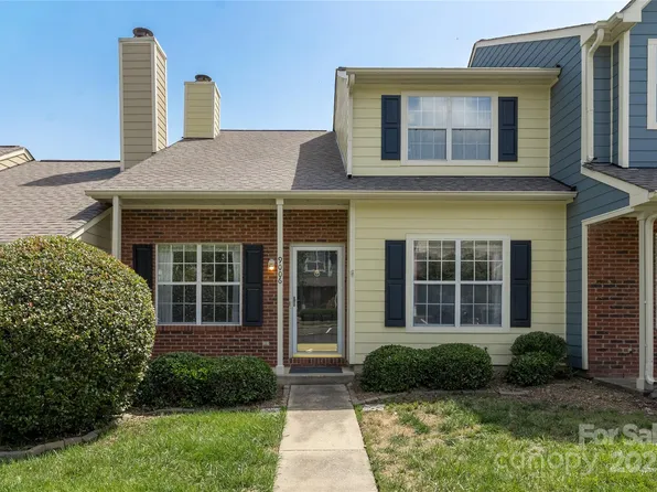9006 Four Mile Creek Rd, Charlotte, NC 28277