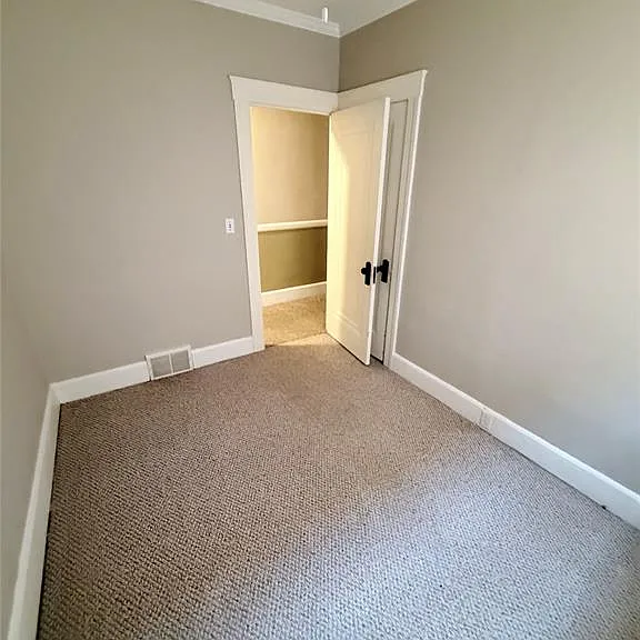 858 Nottingham Rd — Photo 13