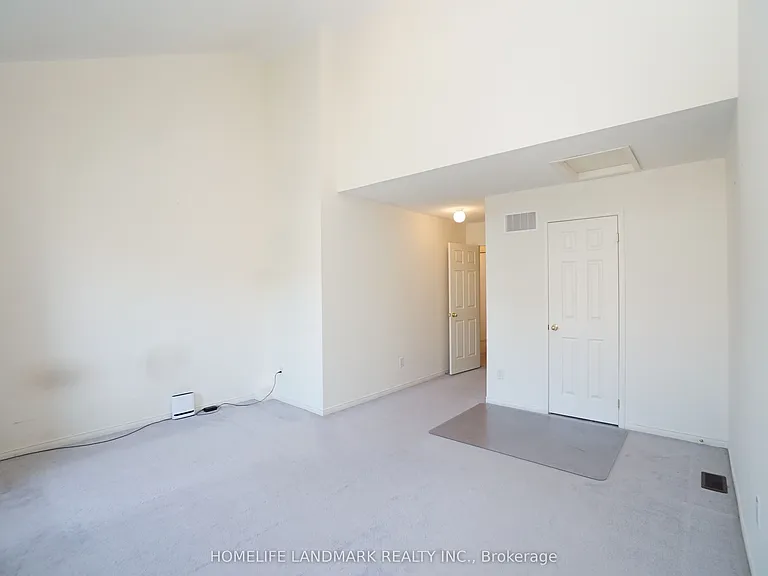 43 Odoardo Di Santo Cir — Photo 26