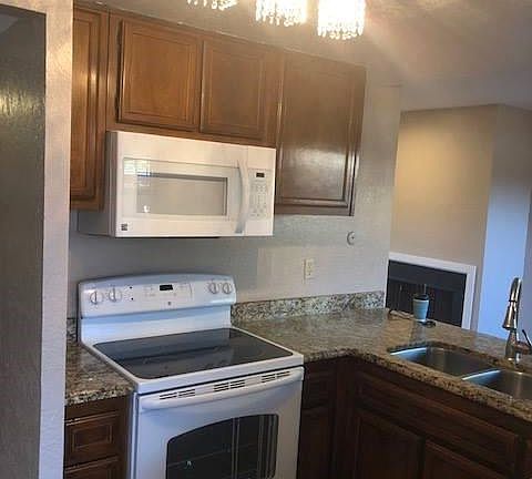 5th image of 1955 Trawood Dr APT 16