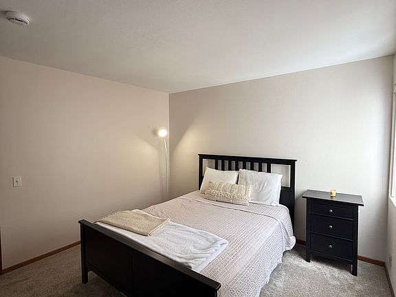 4th image of 8840 Villa La Jolla Dr Unit 203