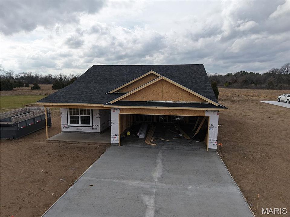 1st image of 24 Perry