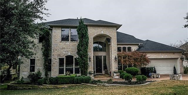 2nd image of 9711 Tree Bend Dr