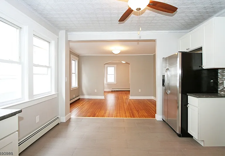43 Walnut Cres #1 — Photo 12