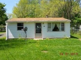 249 25th St N, Springfield, MI 49037