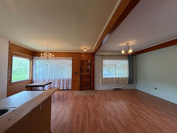 4th image of 510 Bruce Ave