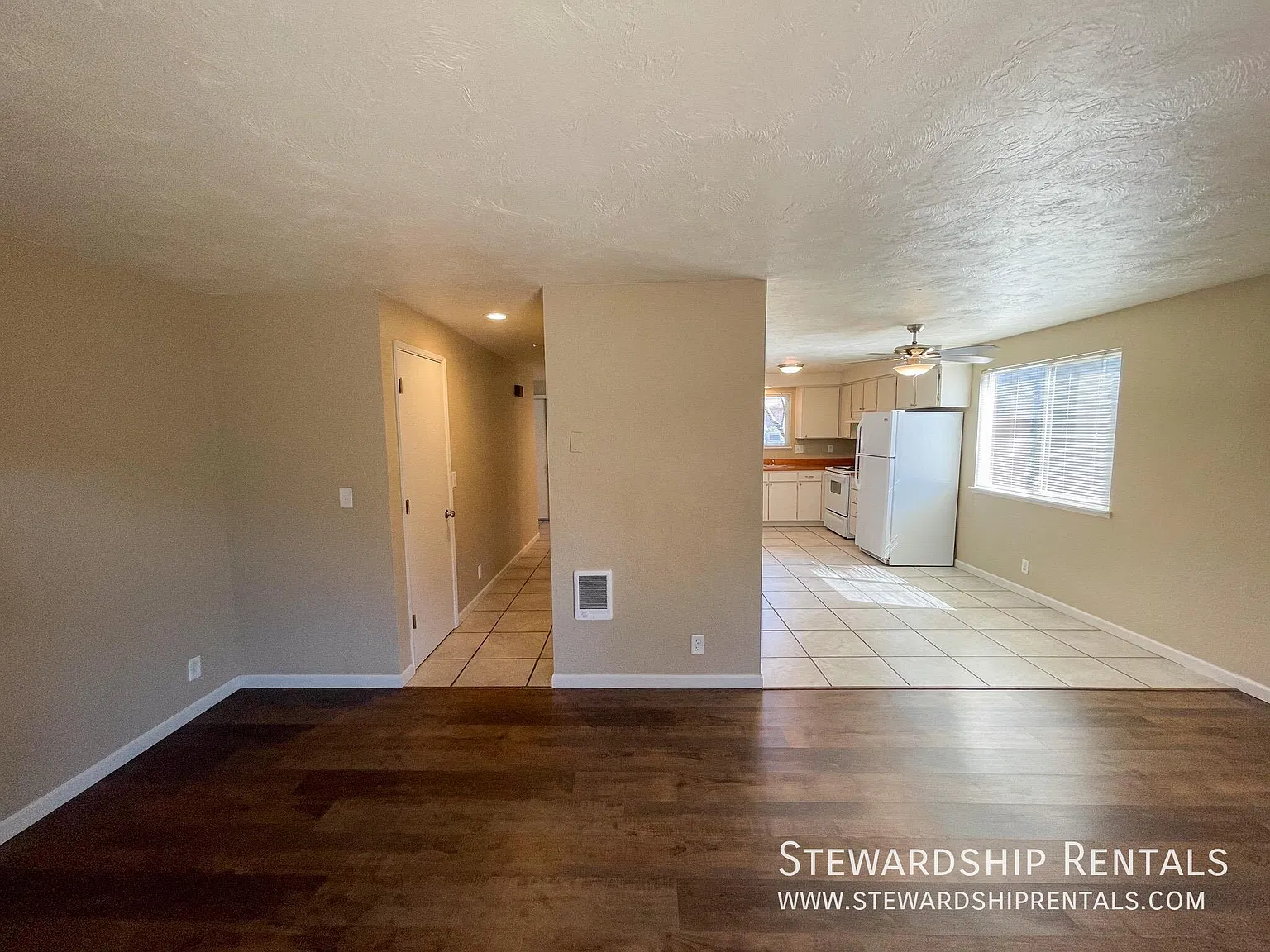 3 bedroom Duplex in Springfield! — Photo 4