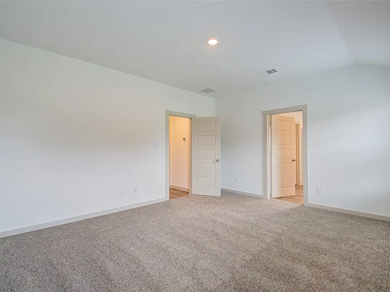 7911 Murciana Dr — Photo 23