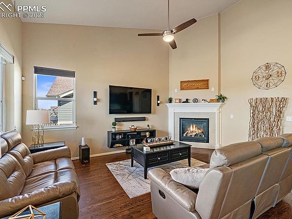 5th image of 42339 Forest Oaks Dr