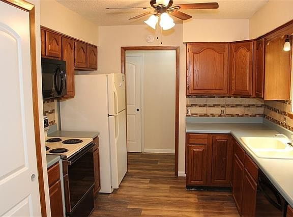 3rd image of 2305 Monte Carlo Dr