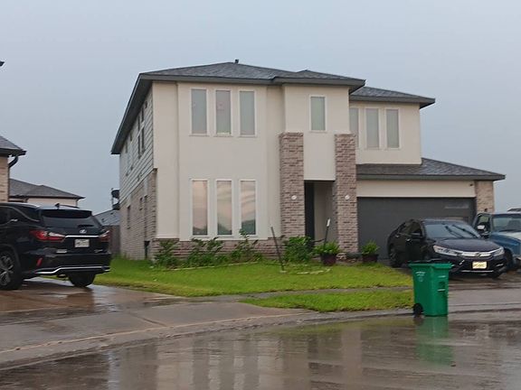 3rd image of 4703 Parma River Ln