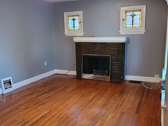 2nd image of 4710 Eichelberger St Floor 1