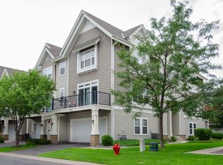 11864 Emery Village Dr N #3101, Champlin, MN 55316