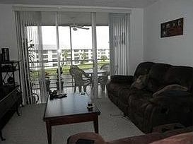 3rd image of 9420 Poinciana Pl APT 410