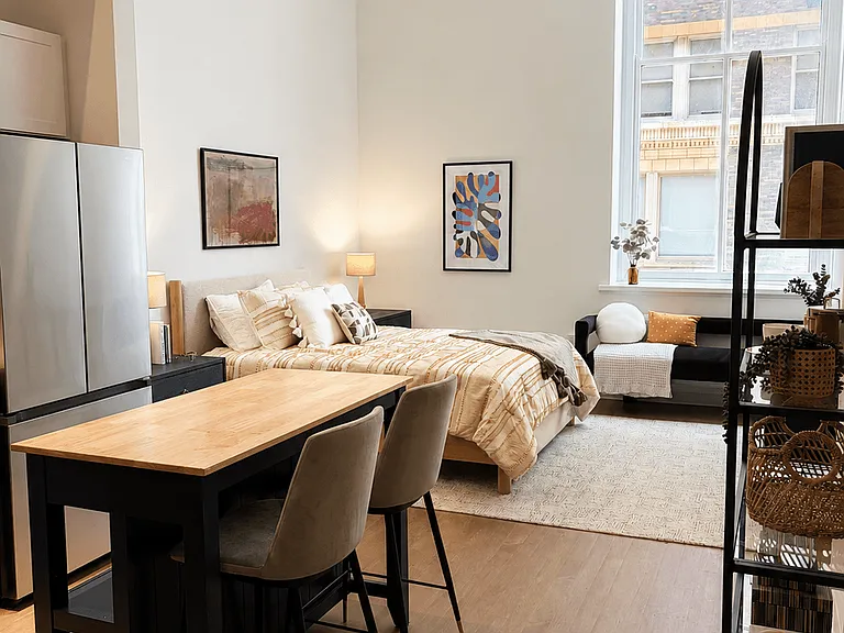 Textile Lofts — Photo 4