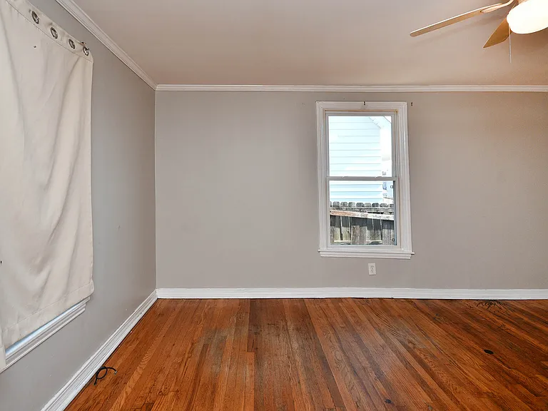 81 Wallace St — Photo 26