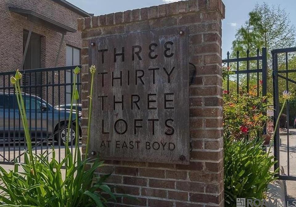 1st image of 333 E Boyd Dr #17