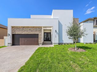 106 Sima Dr, Laredo, TX 78045