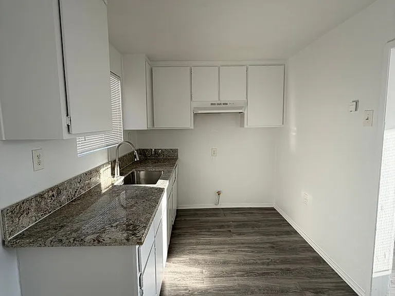 1225 Water St #C — Photo 17