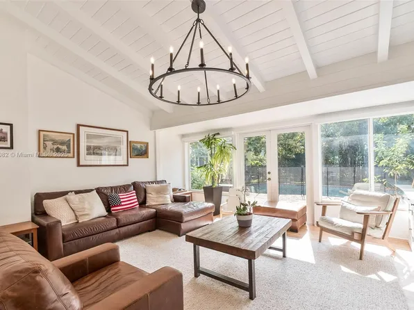 1254 Andalusia Ave, Coral Gables, FL 33134