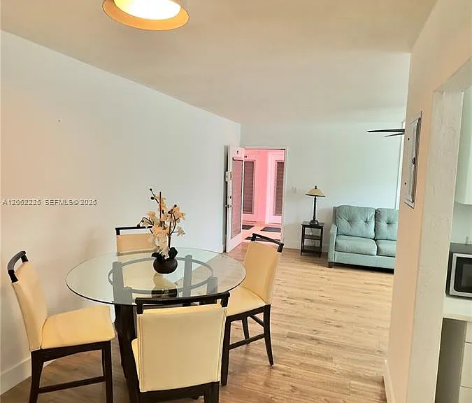 700 Bayshore Dr #17 — Photo 3