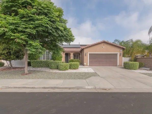 542 Hazeldell Ave, San Jacinto, CA 92582