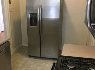7553 Byron Pl APT 1E, Saint Louis, MO 63105