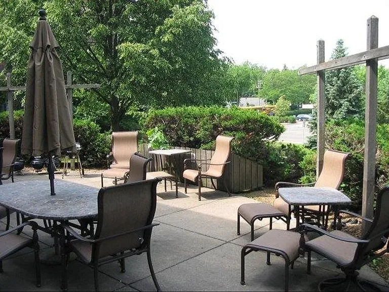 Creek Terrace — Photo 13
