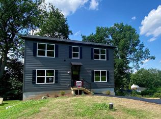 3713 Bungalow Glade St, Downingtown, PA 19335