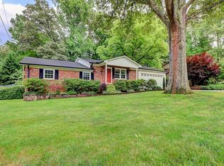 506 Oak Grove Dr, Cherryville, NC 28021