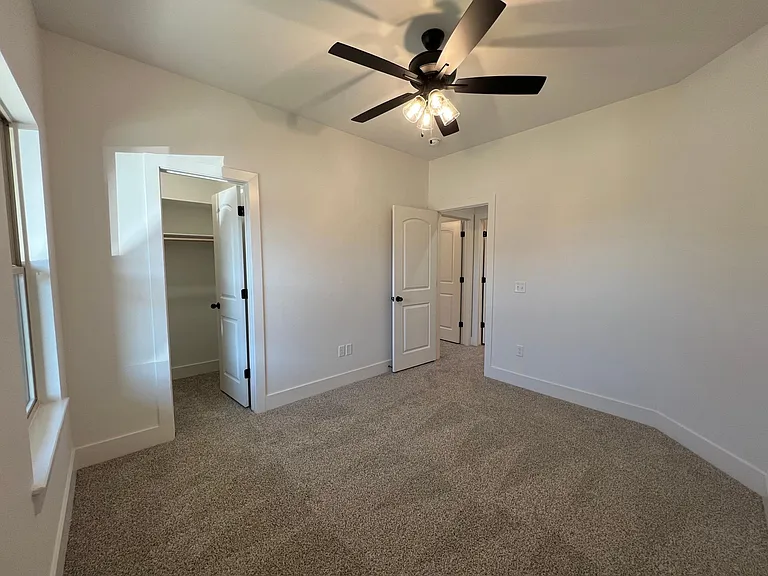 942 Sugar Pine St — Photo 20