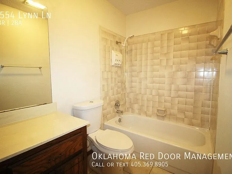 2554 Lynn Ln — Photo 6