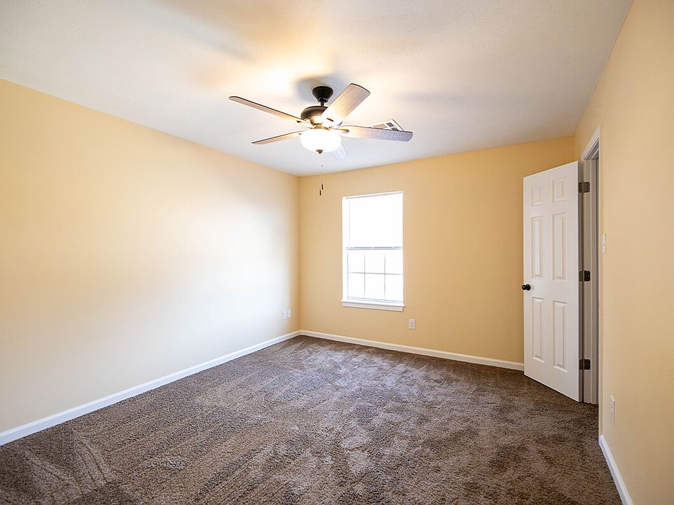 2601-1st-Ave-Unit118-bedroom2_04112024