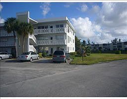 5th image of 101 Wellington Cir #B-1010