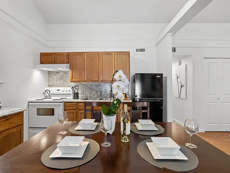 1505 Robert Weaver Ave — Photo 14