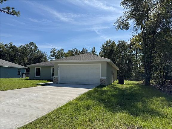3rd image of 17603 SW 112th Ln