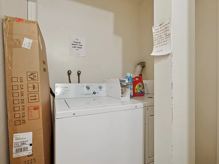 1601 Brown St #2 — Photo 15
