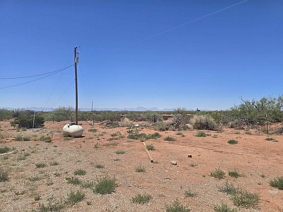 3rd image of 33 Dingo Rd