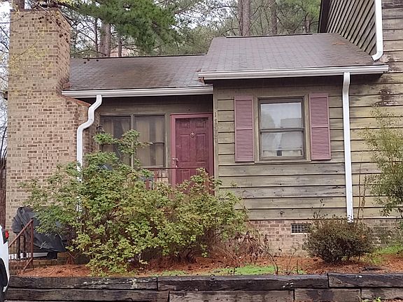 2nd image of 1507 Kendall Dr #801