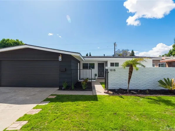 1018 N Wright St, Santa Ana, CA 92701